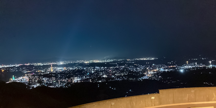 火の山公園頂上から見た夜景の写真