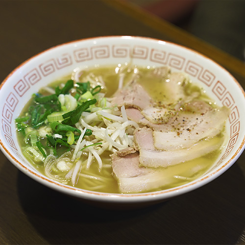 牛骨だしが特徴の下松ラーメンの写真