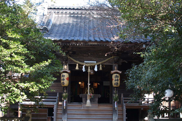 現在の鴨神社の写真