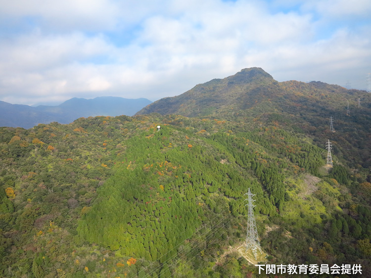 「勝山城跡遠景」(下関市教育委員会提供)の写真